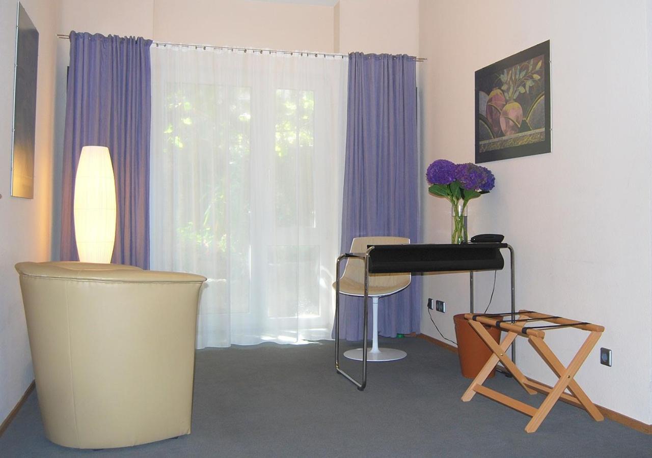 Hotel Central Гёттинген Экстерьер фото